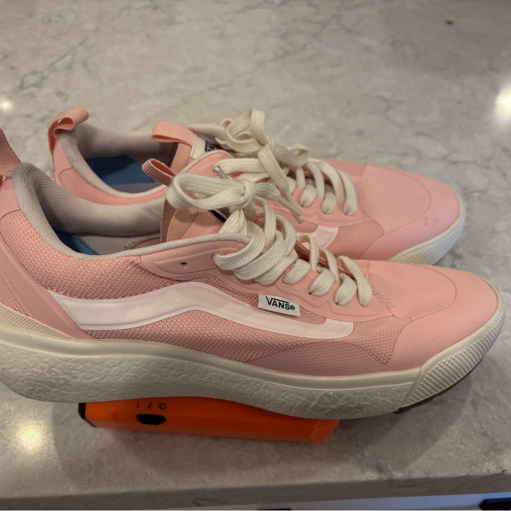 Vans Women's Light Pink Sneakers